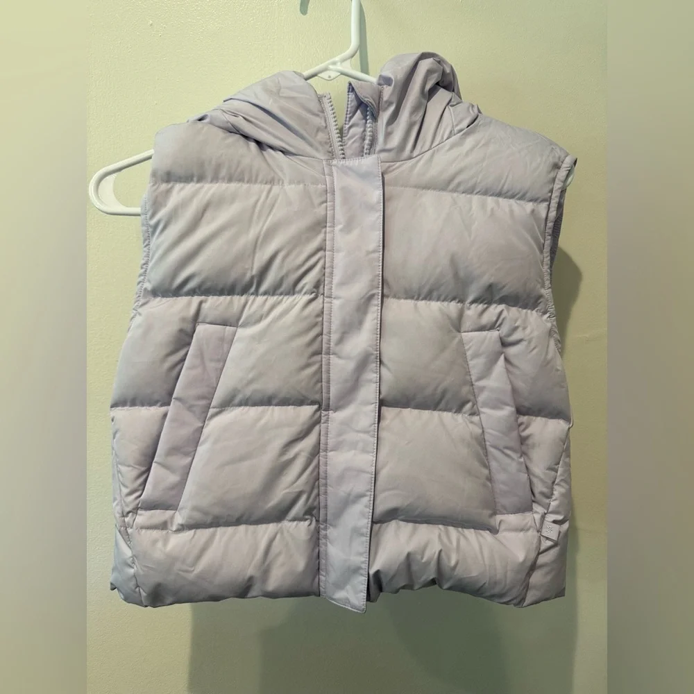 Athleta keep her